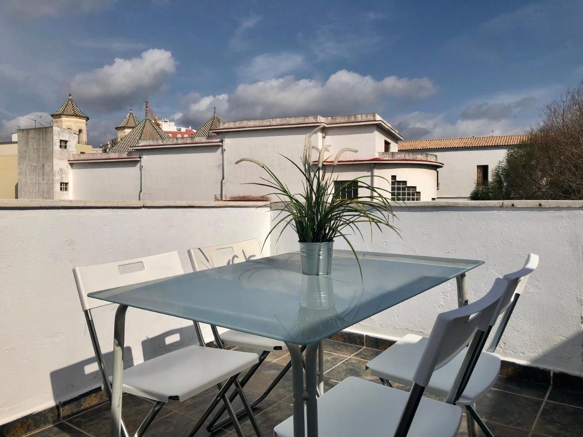 Atico Con Terraza Center City Малага Экстерьер фото